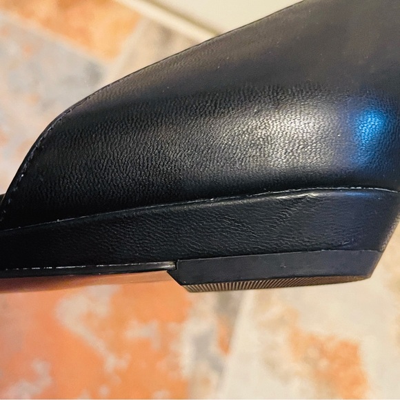 NWOB!! Striking Nine West Black & White Snake Print Design Low 1/2” Heel Flats! - Picture 15 of 15